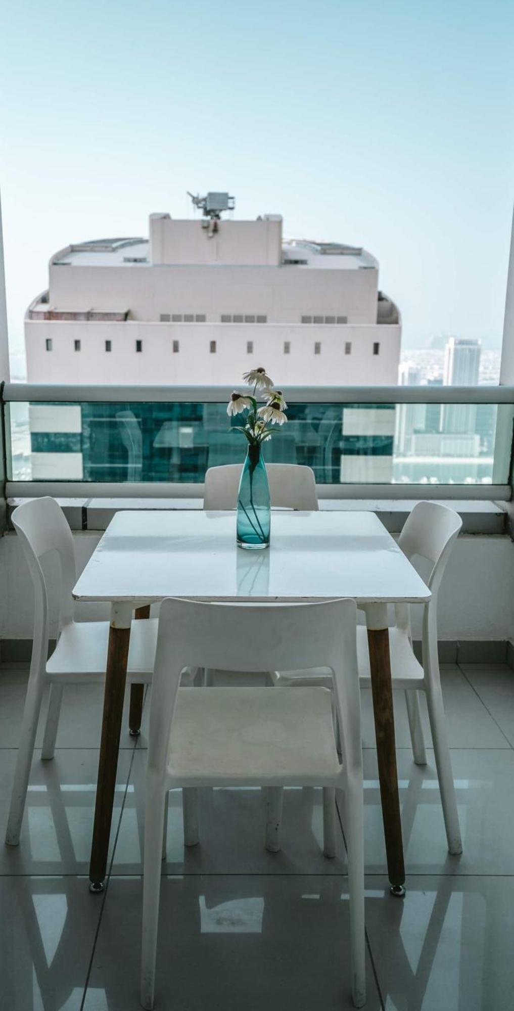Wake Up To Sea Views In A Blue Lush Home On 51St Dubai Esterno foto